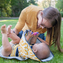 Charger l'image dans la galerie, Matelas à Langer "bloque mains" 3 en 1